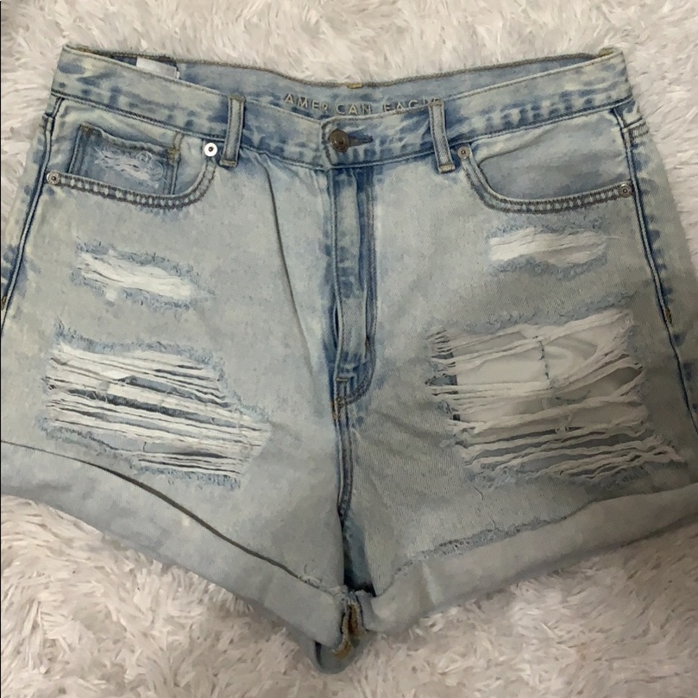 AMERICAN EAGLE SHORTS